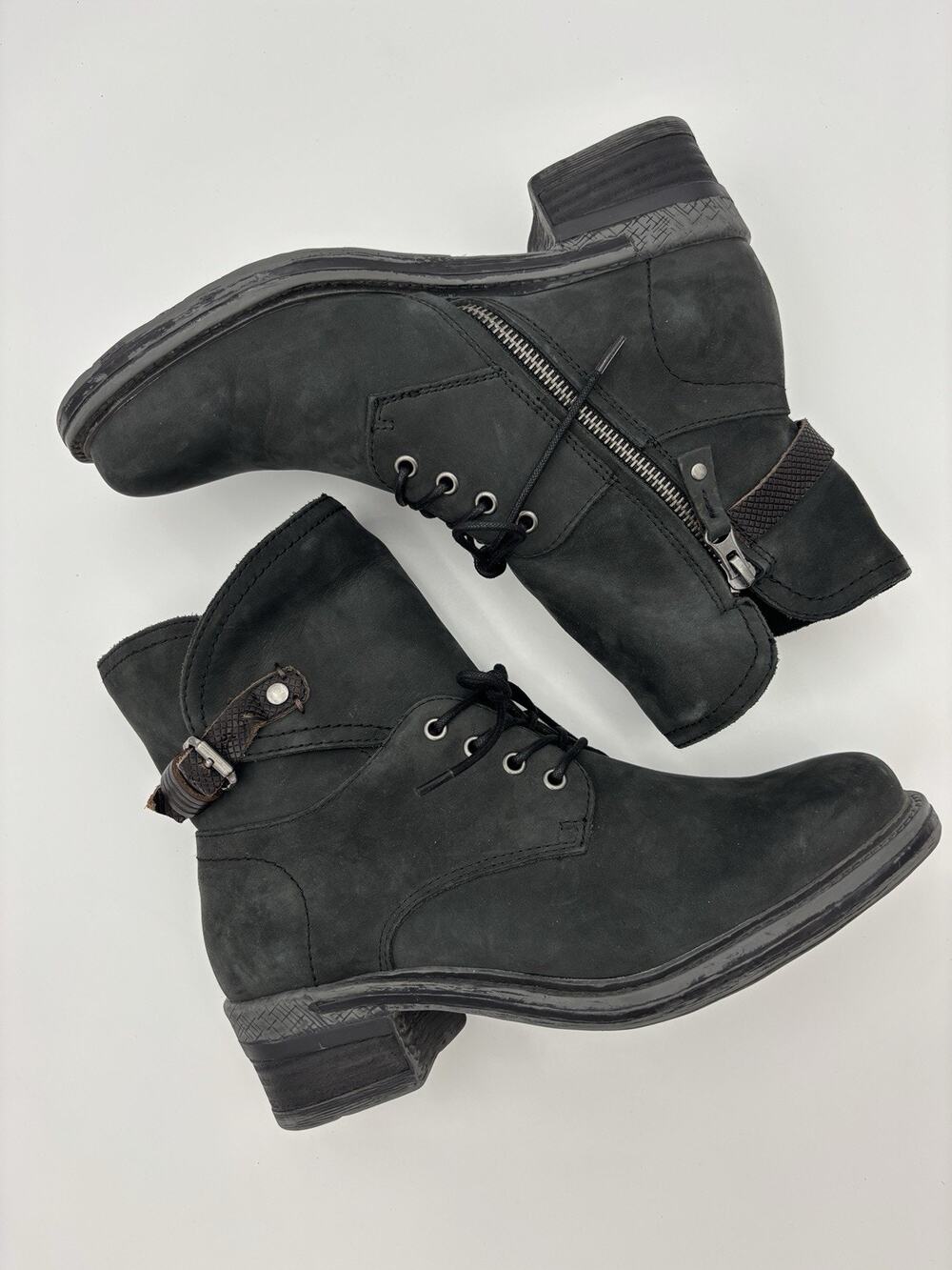 OTBT Gallivant Ankle Boots Lace Up Soft Black Grey Size 8.5
